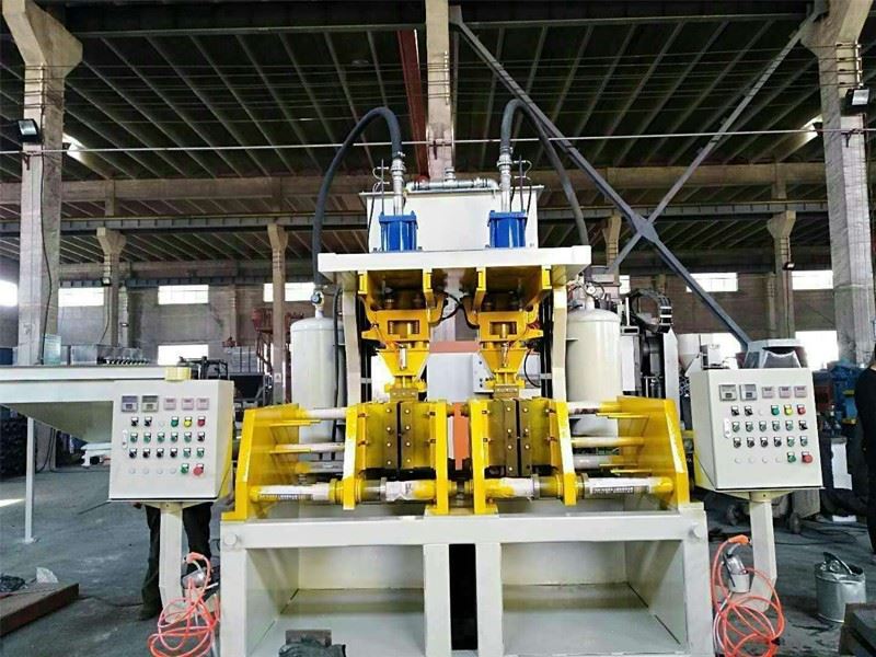 Injection Molding Machine
